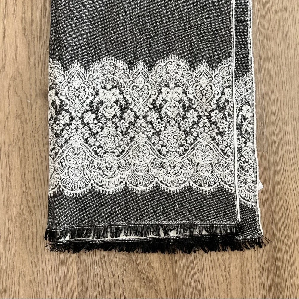 Atmosphere Gray, White & Black Patterned Fringed Scarf/Shawl/Wrap